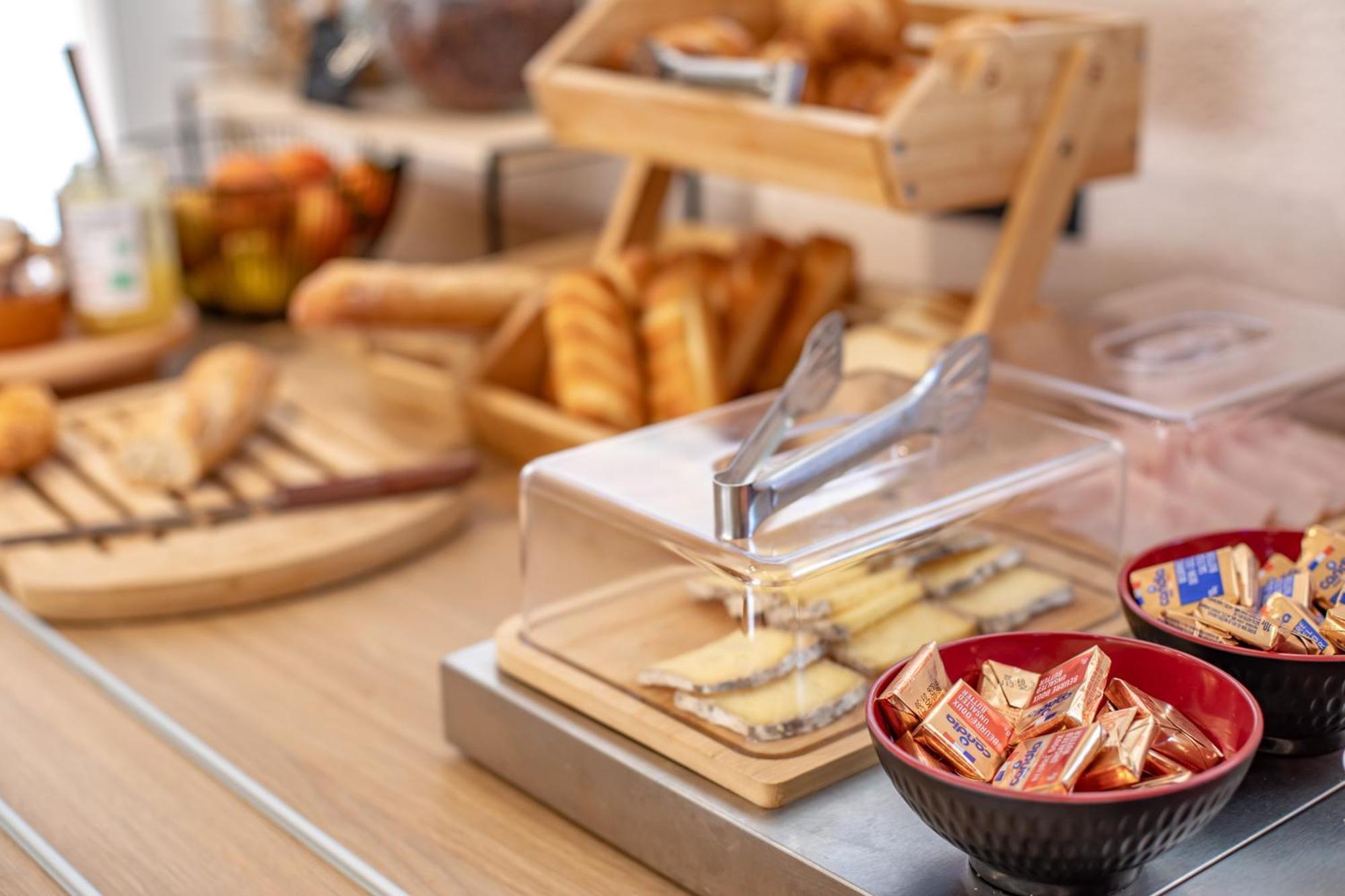 Premiere Classe Annecy Cran-Gevrier Renove En 2025 Buitenkant foto