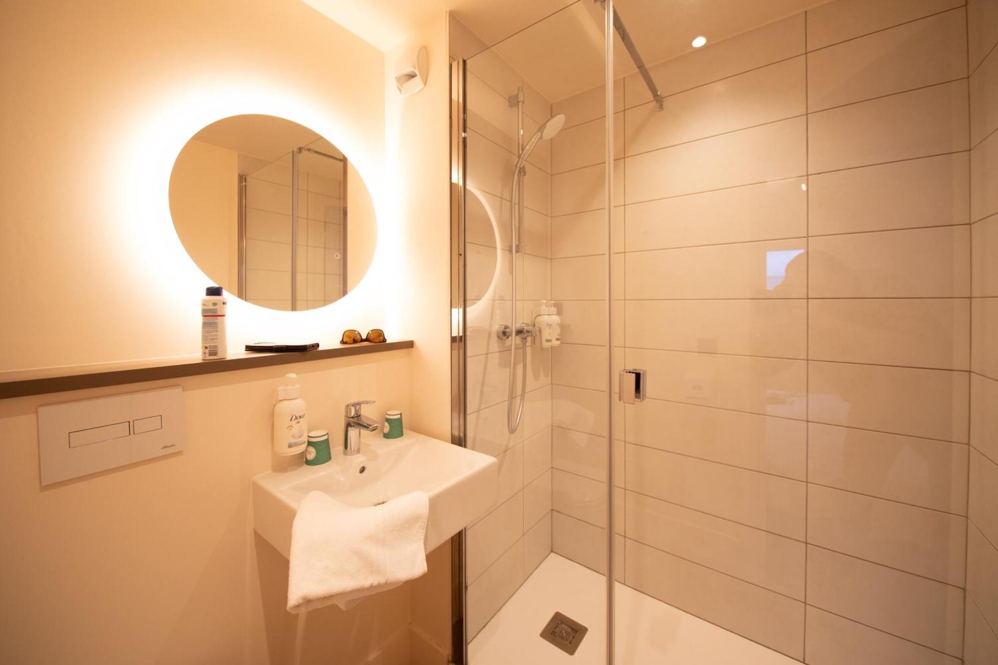 Premiere Classe Annecy Cran-Gevrier Renove En 2025 Buitenkant foto